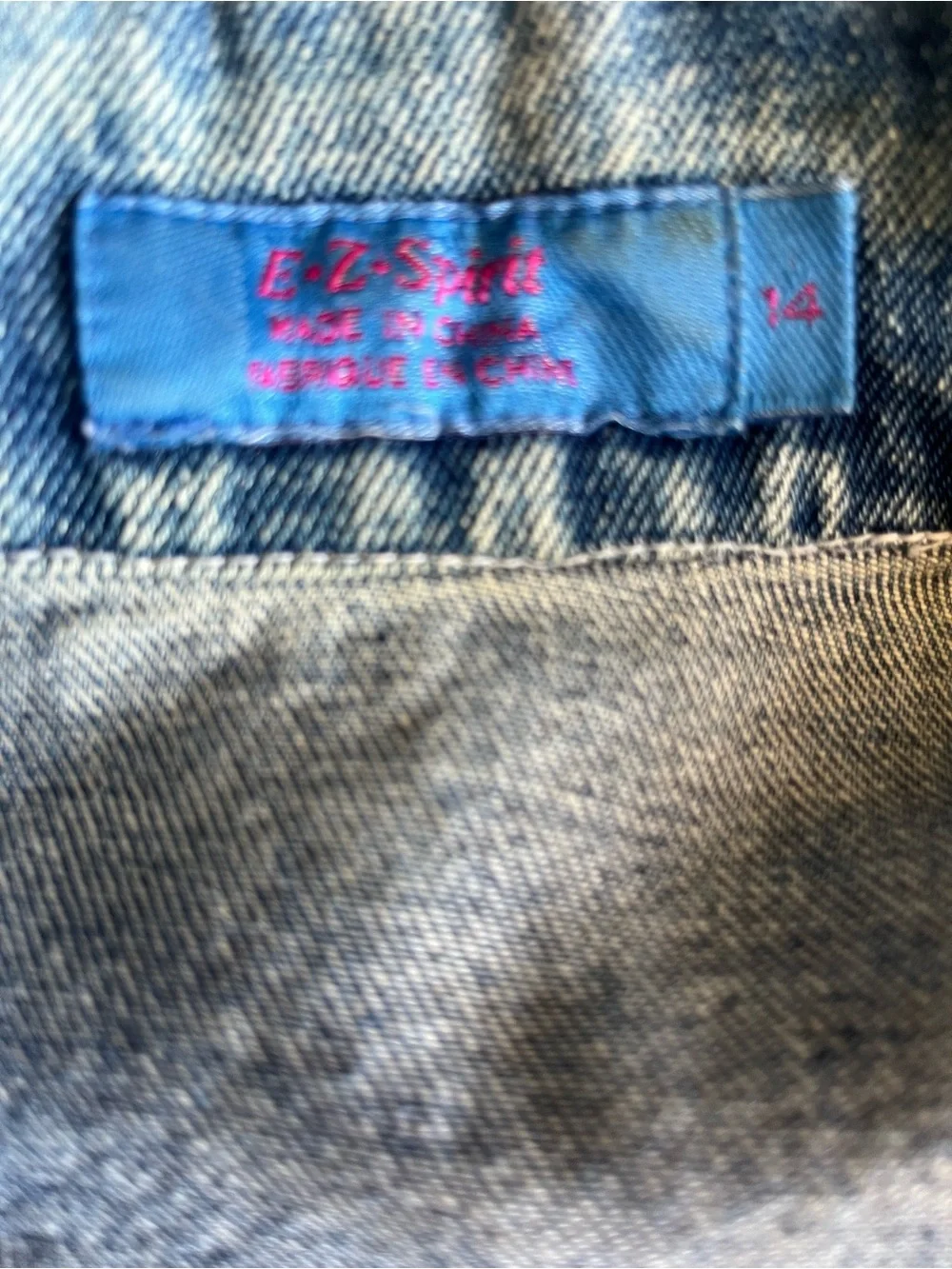 EZ Spirit Vintage embroidered denim jacket - Picture 7 of 7
